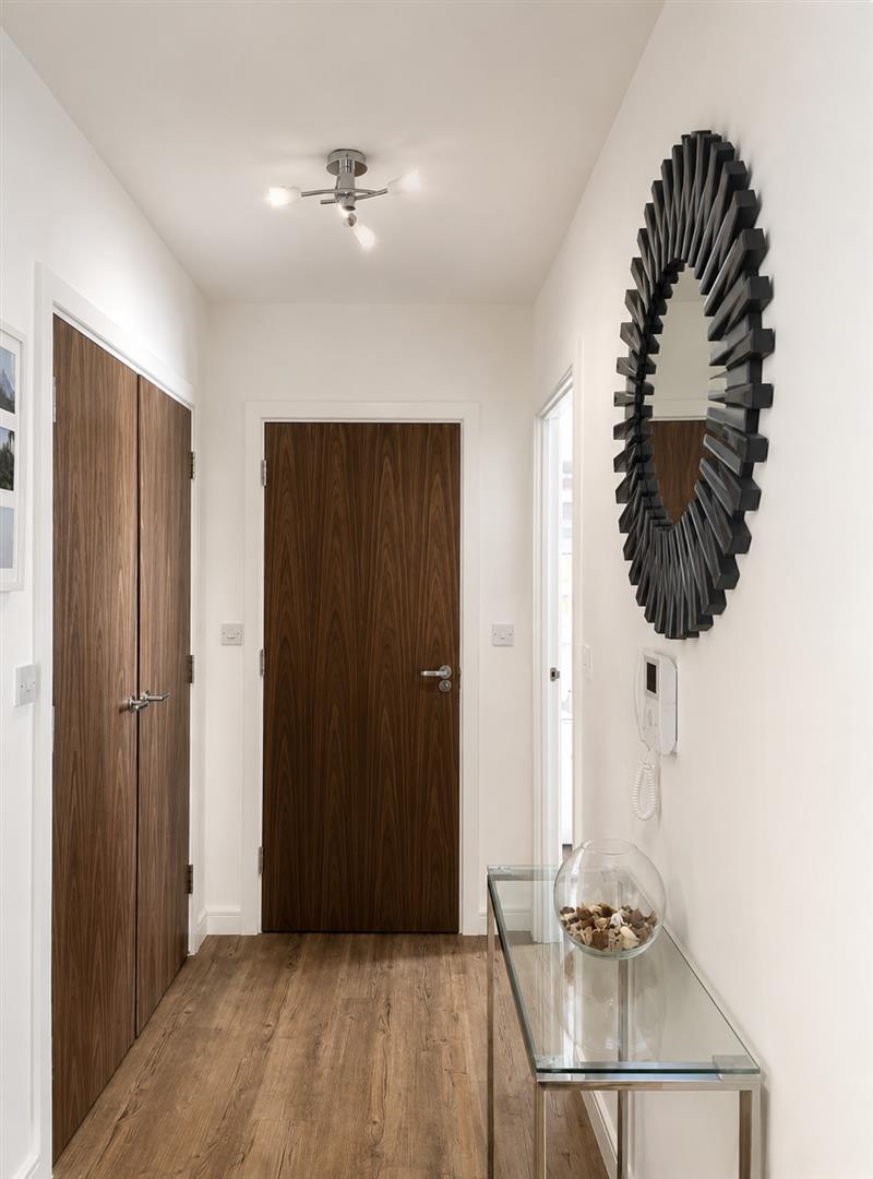 Hallway 1.png